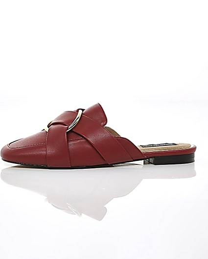 360 degree animation of product Red ring wide fit backless loafer frame-22