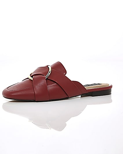 360 degree animation of product Red ring wide fit backless loafer frame-23