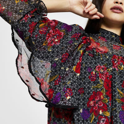 Red ruffle sleeve floral blouse | River Island