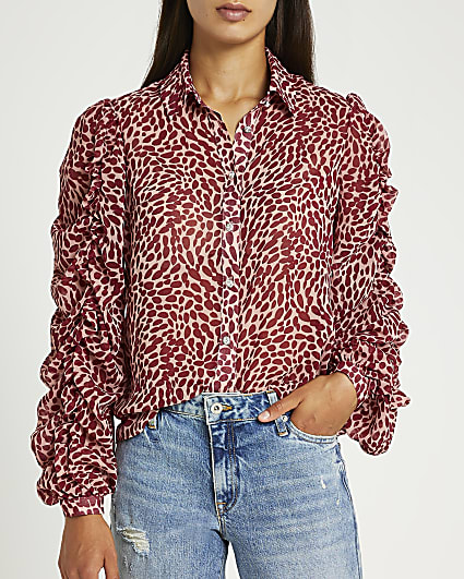 Red spot print ruched shirt