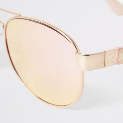 mirrored aviator