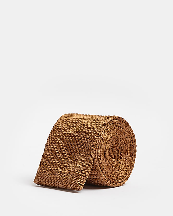 Rust Knitted Tie