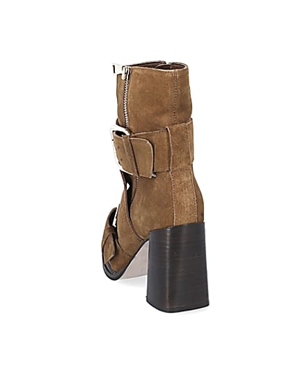 360 degree animation of product Rust suede buckle square toe boots frame-8