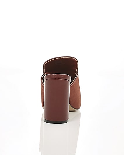360 degree animation of product Rust suede square toe mule frame-15