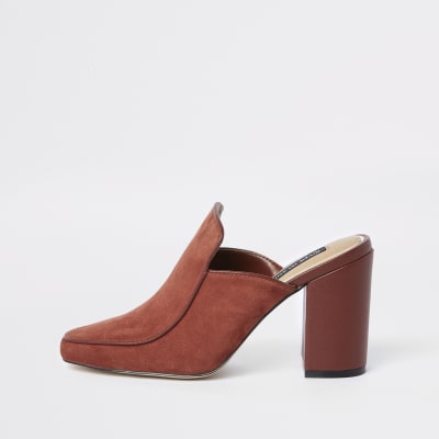 closed toe mules with block heel