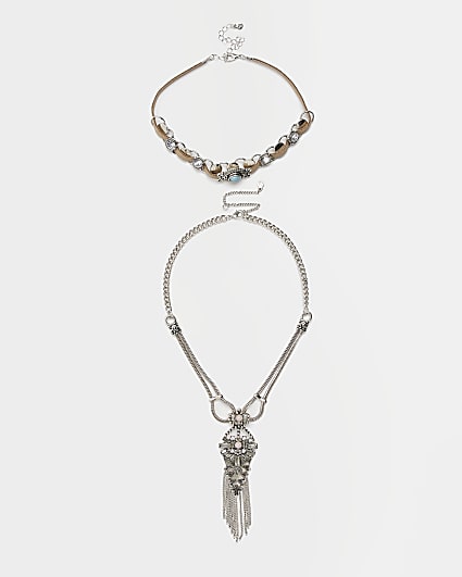 Silver beaded necklace and collar