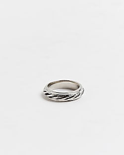 Silver colour band pinky ring
