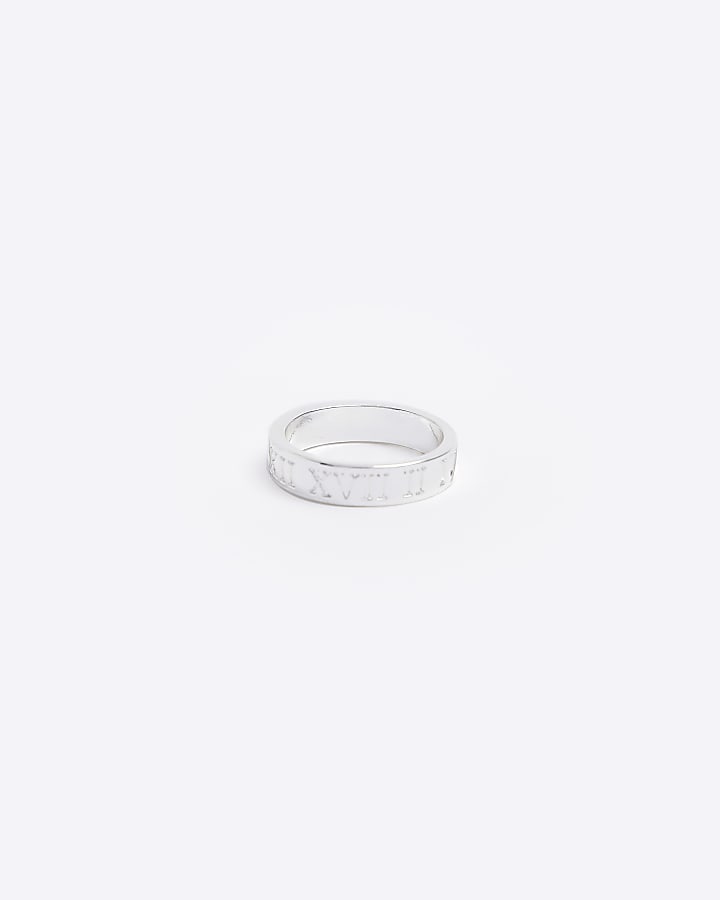 Silver colour engraved ring