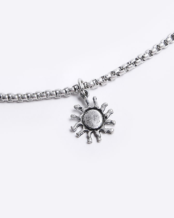 Silver colour multirow sun necklace