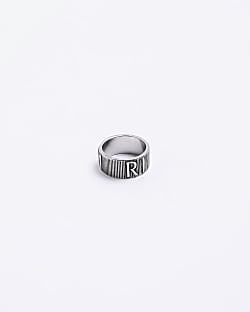 Silver colour RI logo ring