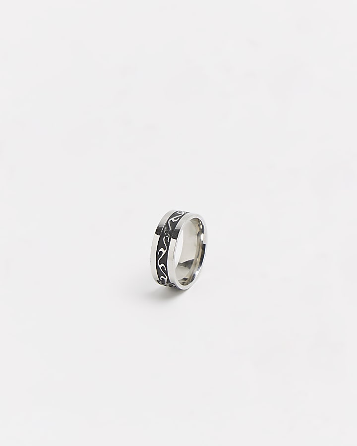 Silver colour stainless steel tribal ring