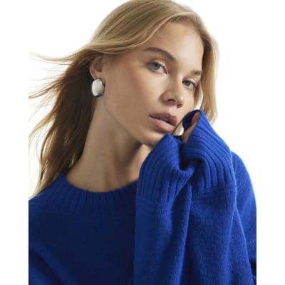Silver Curved Oval Cut Out Stud Earrings