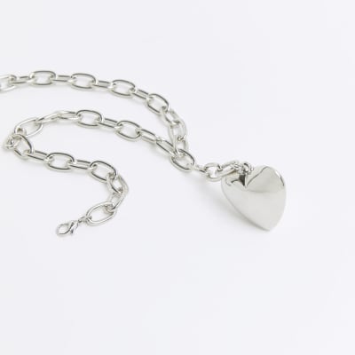 Silver heart necklace