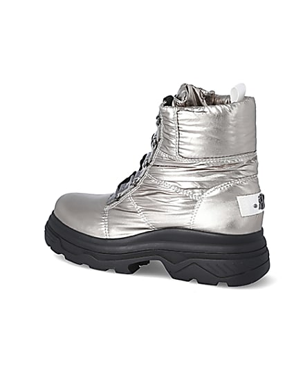 360 degree animation of product Silver lace-up chunky moon boots frame-5
