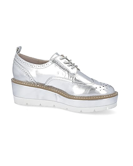 360 degree animation of product Silver lace-up flatform brogue shoes frame-16