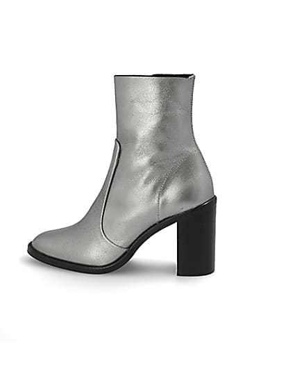360 degree animation of product Silver leather sock boot frame-4