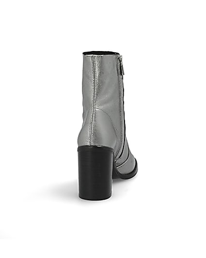 360 degree animation of product Silver leather sock boot frame-10