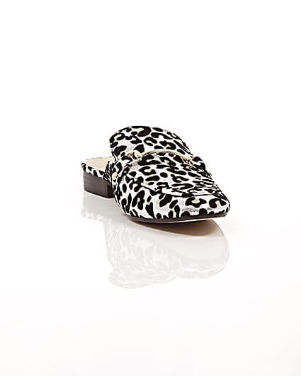 360 degree animation of product Silver leopard print backless loafers frame-5