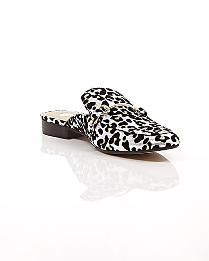 360 degree animation of product Silver leopard print backless loafers frame-6