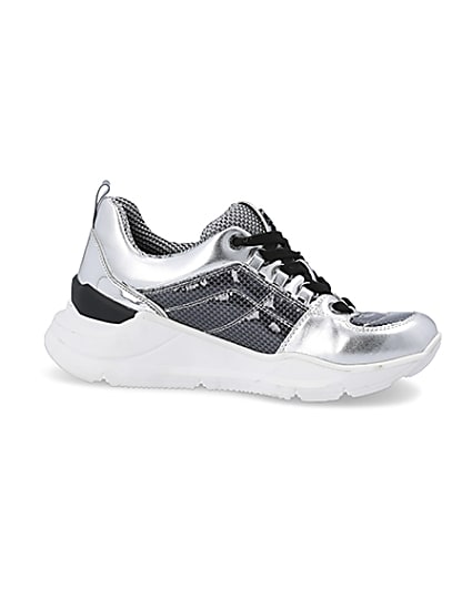 360 degree animation of product Silver metallic lace up runner trainers frame-16