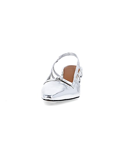 360 degree animation of product Silver metallic slingback court shoes frame-22