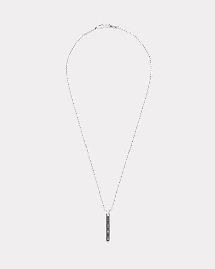 Silver plated engraved bar pendant necklace