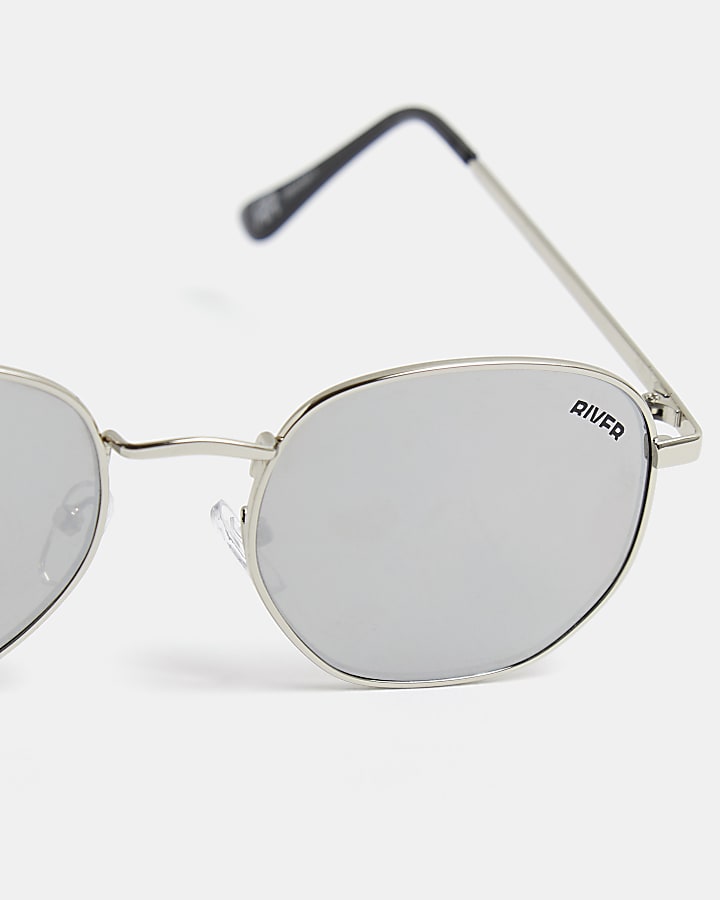 Silver RI branded lens round sunglasses