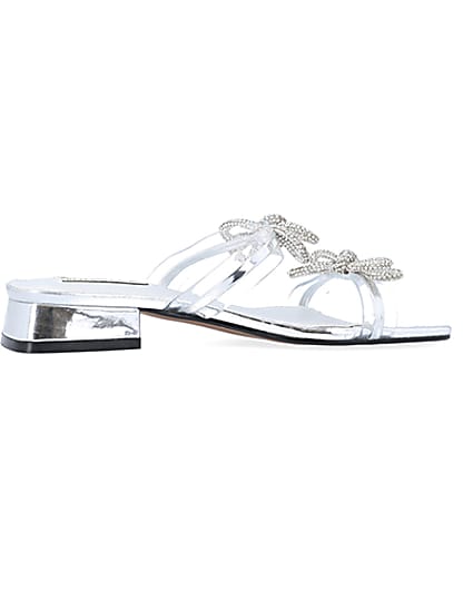 360 degree animation of product Silver wide fit embellished bow sandals frame-14