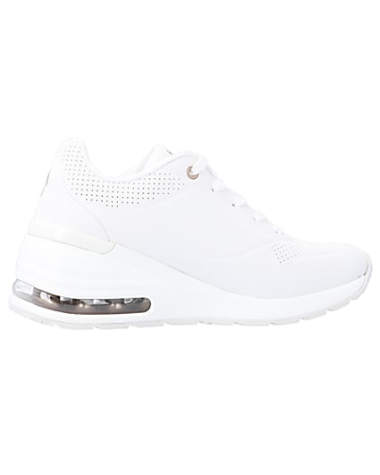 360 degree animation of product Skechers white million air elevated trainers frame-14