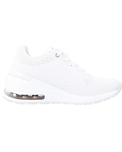 360 degree animation of product Skechers white million air elevated trainers frame-15