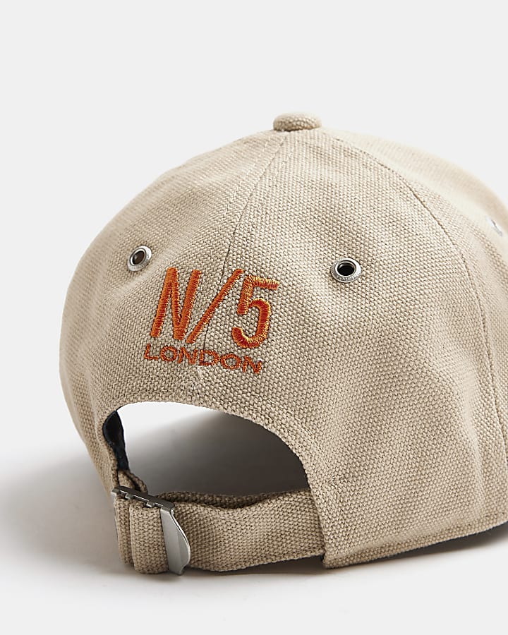 Stone canvas embroidered cap
