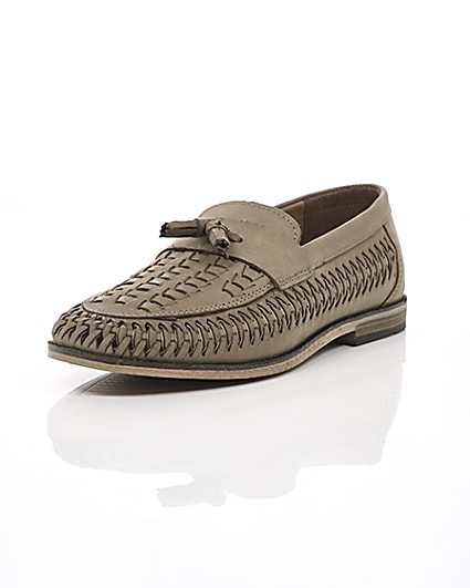 360 degree animation of product Stone leather woven tassel front loafers frame-1