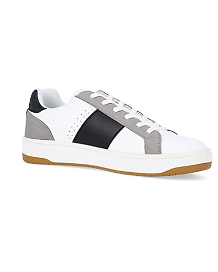 360 degree animation of product Stone stripe detail trainers frame-17