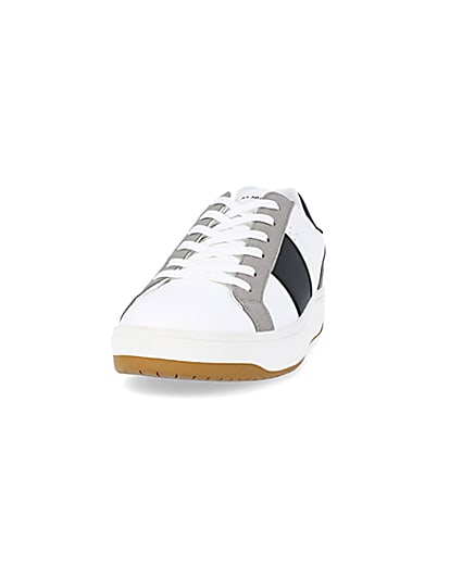 360 degree animation of product Stone stripe detail trainers frame-22