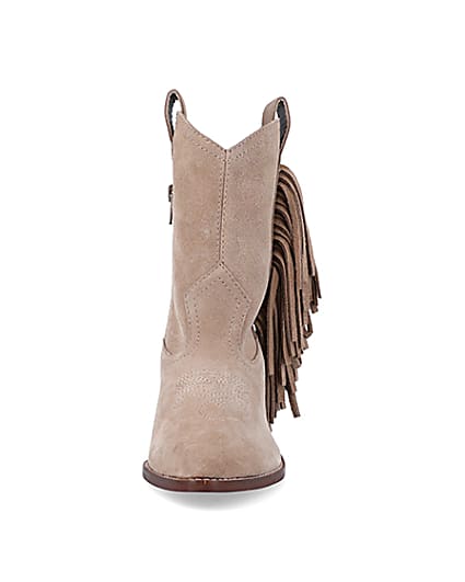 360 degree animation of product Stone suede fringe detail western boots frame-21