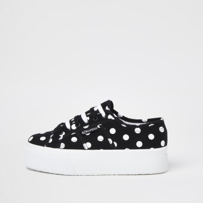 black flatform superga