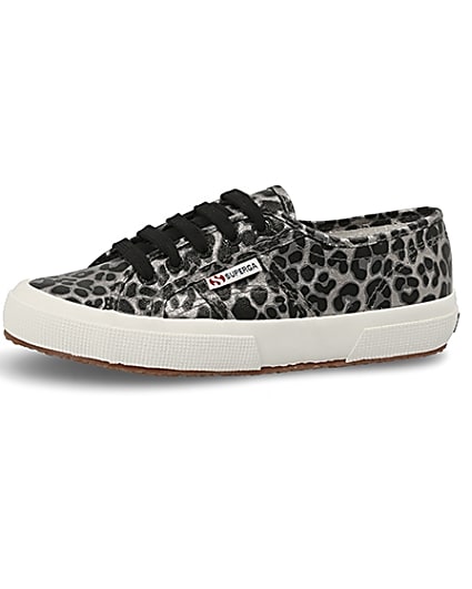 360 degree animation of product Superga silver leopard print runner trainers frame-2