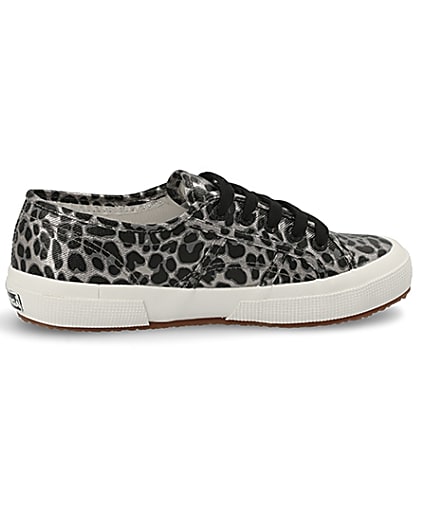 360 degree animation of product Superga silver leopard print runner trainers frame-14