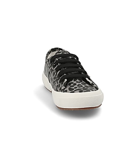 360 degree animation of product Superga silver leopard print runner trainers frame-20