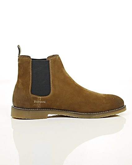 360 degree animation of product Tan brown suede chelsea boots frame-10