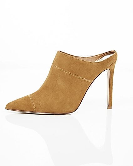 360 degree animation of product Tan pointed toe stiletto suede mules frame-23