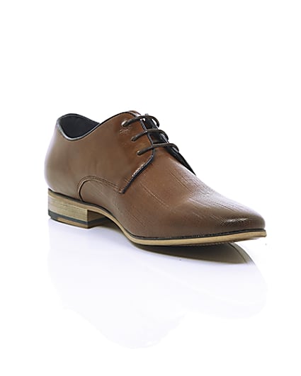 360 degree animation of product Tan textured lace-up formal shoes frame-6