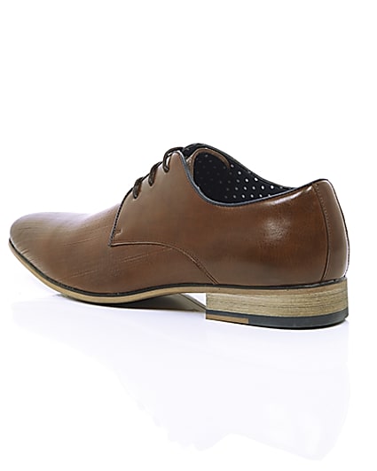 360 degree animation of product Tan textured lace-up formal shoes frame-19