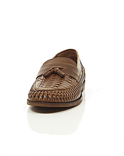 360 degree animation of product Tan woven leather loafers frame-3