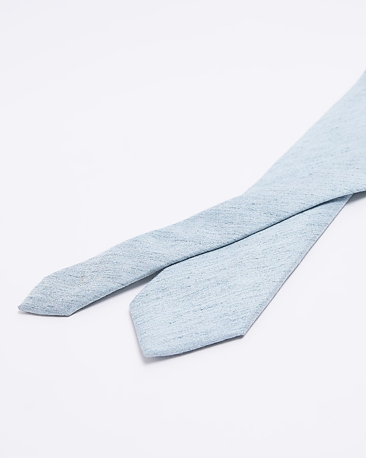 Turquoise textured tie