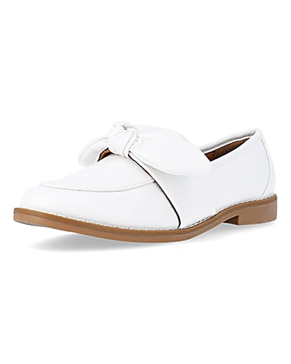 360 degree animation of product White bow detail loafers frame-0