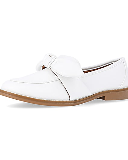 360 degree animation of product White bow detail loafers frame-1