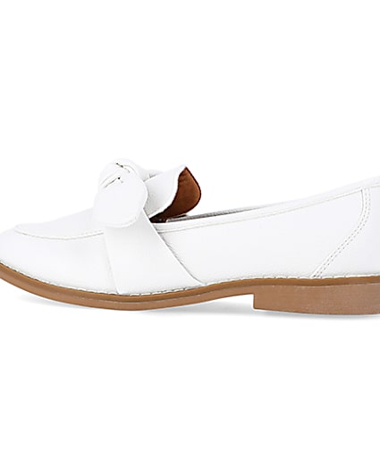 360 degree animation of product White bow detail loafers frame-4