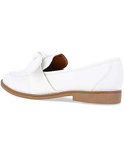 360 degree animation of product White bow detail loafers frame-5
