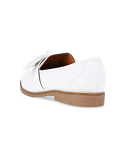 360 degree animation of product White bow detail loafers frame-7